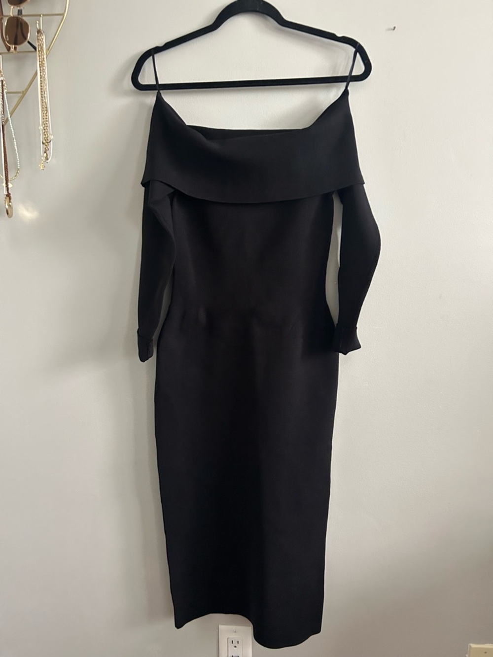Aritzia Black Off-Shoulder Long Sleeve Midi Dress